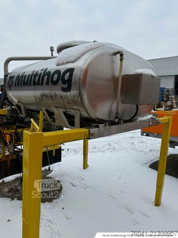 Machine agricole Multihog Enteisungssprühanlage