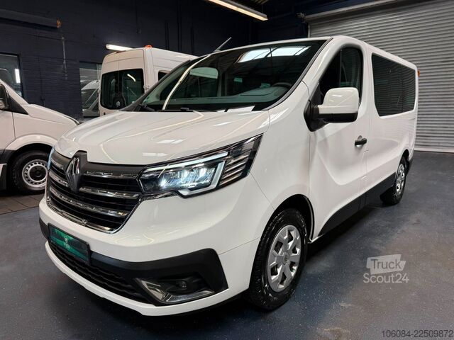 Minibussi RENAULT Trafic Style Life 8 Sitze Klima Tempomat LED