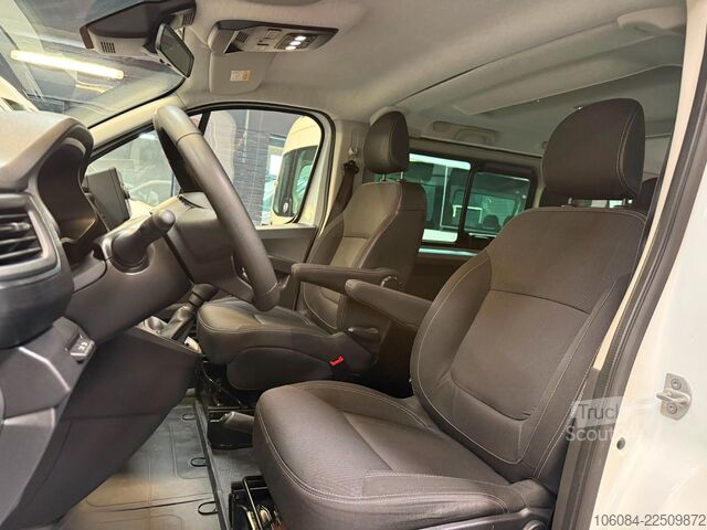 Minibussi RENAULT Trafic Style Life 8 Sitze Klima Tempomat LED