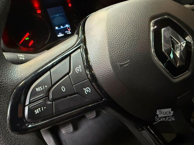 Minibussi RENAULT Trafic Style Life 8 Sitze Klima Tempomat LED