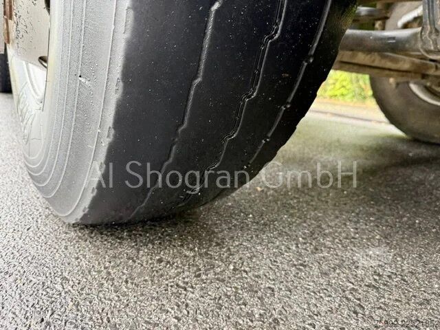 System med krogarm Mercedes-Benz Actros 3241 8x4/Abrollkipper+Fassi F155/Euro5