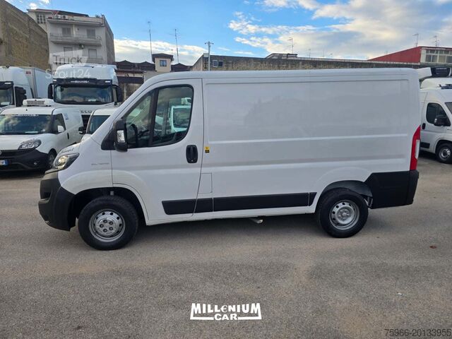Van FIAT DUCATO 2020 L1H1 2.3MJT