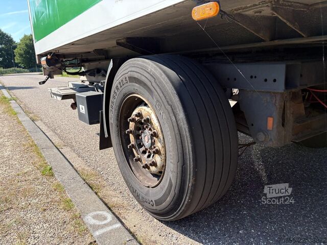 čemodāns Schmitz SKO 24 ISO Box / SAF Axles / Steering Axle / Li...