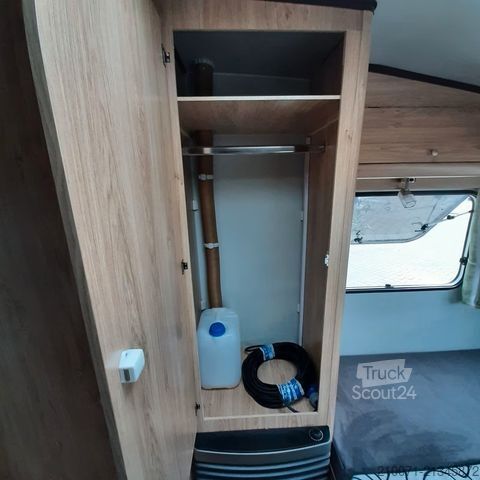 Wohnwagen NIEWIADOW Wohnwagen Camping 305x195x181cm 850kg zGG