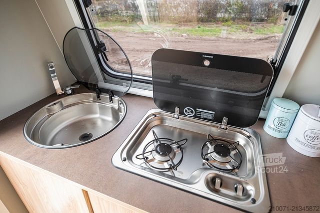 Wohnwagen NIEWIADOW Wohnwagen Camping 305x195x181cm 850kg zGG