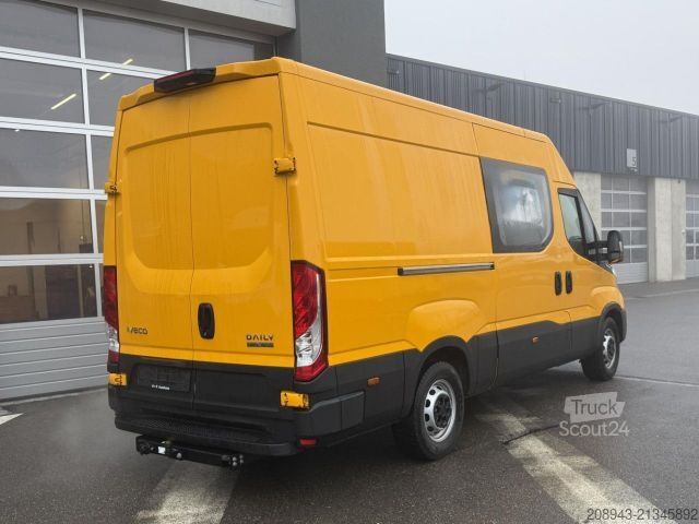 Furgão de teto alto IVECO Daily Kawa Doka 35S18HA8/P 6-Sitzer