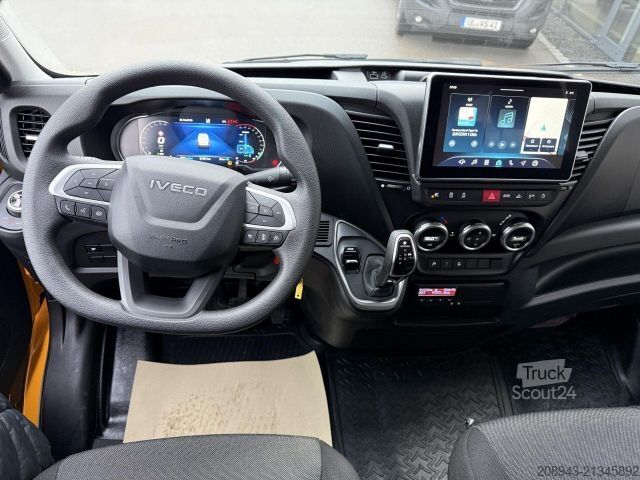 Furgão de teto alto IVECO Daily Kawa Doka 35S18HA8/P 6-Sitzer