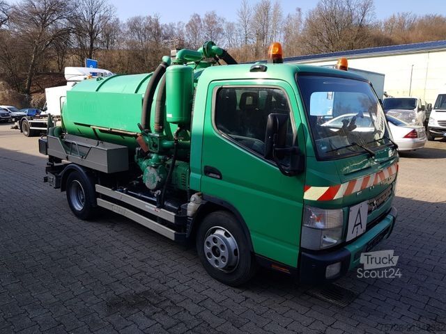 Vacuümtankwagen MITSUBISHI Fuso Canter, Saugwagen, Euro 6, neue Inspektion