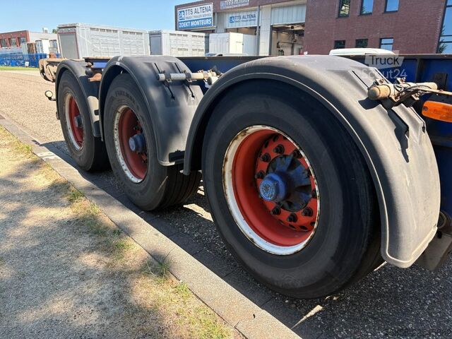 Konténerszállítás Schmitz SCF 24 G Multichassis / BPW Axles / Liftaxle / ...
