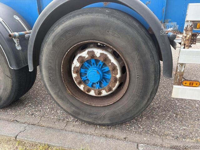 Transport af containere Renders ROC 12.18 C20 20 FT  / BPW disc brakes
