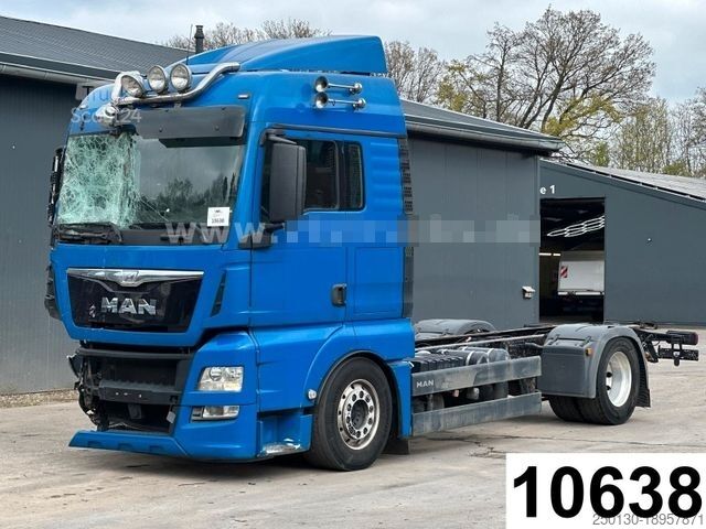 Lastbilchassis MAN TGX 18.440 4x2 Fahrgestell Euro6 *Unfallschaden*
