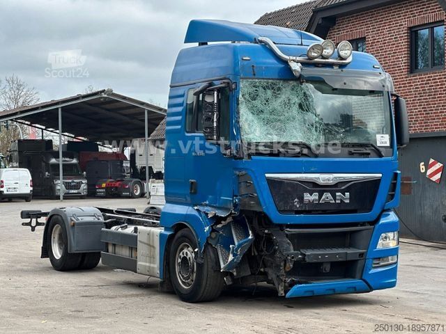 Lastbilchassis MAN TGX 18.440 4x2 Fahrgestell Euro6 *Unfallschaden*