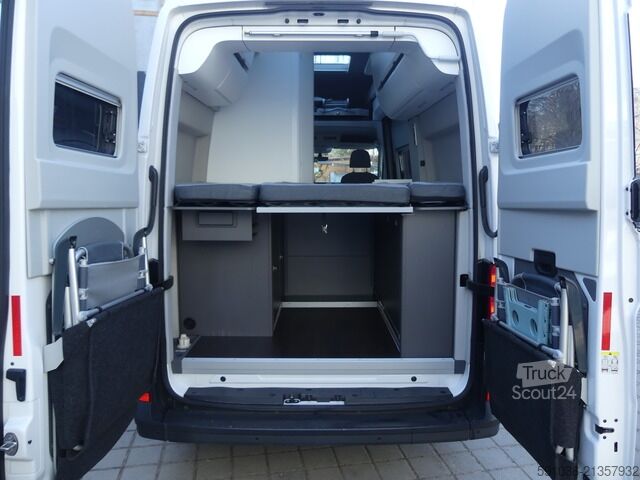 Campervan Volkswagen Crafter Grand California 600 4MOTION AUTOMATIK/SOLAR/HOCHBETT