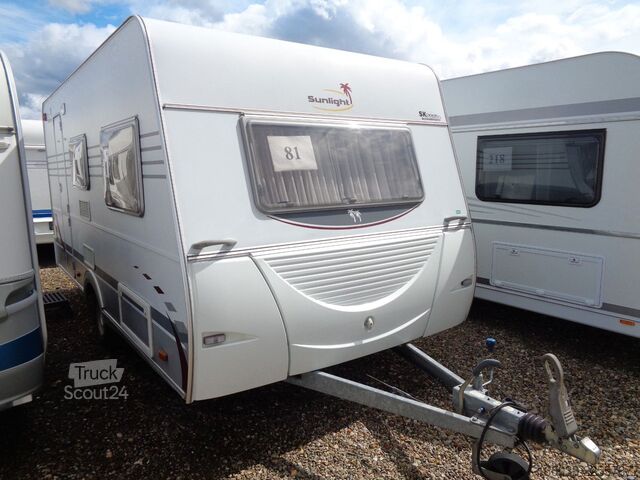 Karavan SUNLIGHT Capron C44D *Vorzelt*