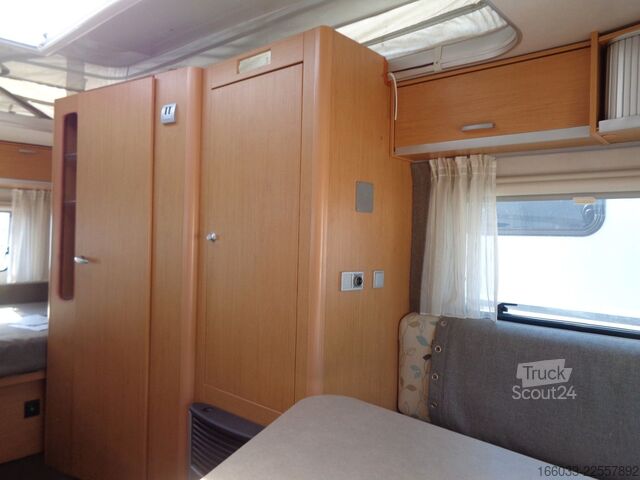 Karavan HYMER/ERIBA Feeling 425 *Markise*