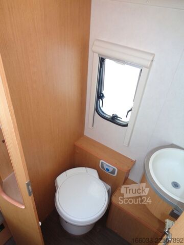 Karavan HYMER/ERIBA Feeling 425 *Markise*