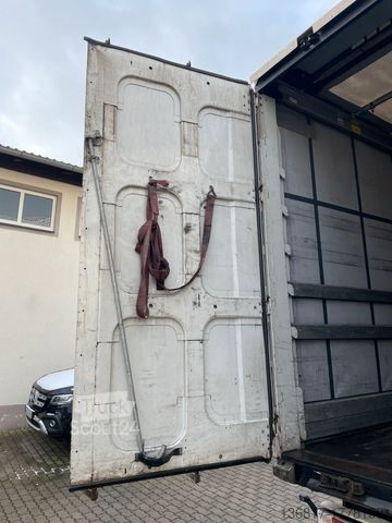 Відкритий напівпричіп з тентом KRONE Profi Liner SD Liftachse Edscha RSAB