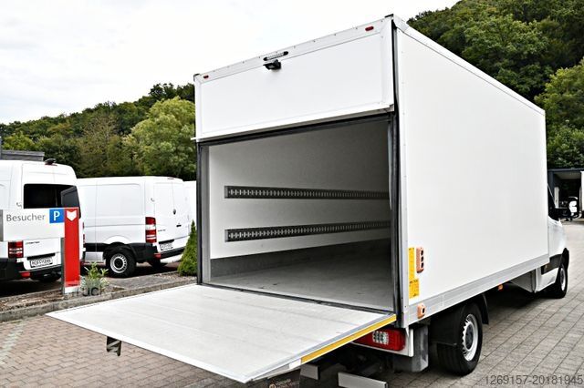 Dostavno vozilo s kesonom MERCEDES-BENZ Sprinter 316CDI Koffer Ladebordwand L3 RWD Autom