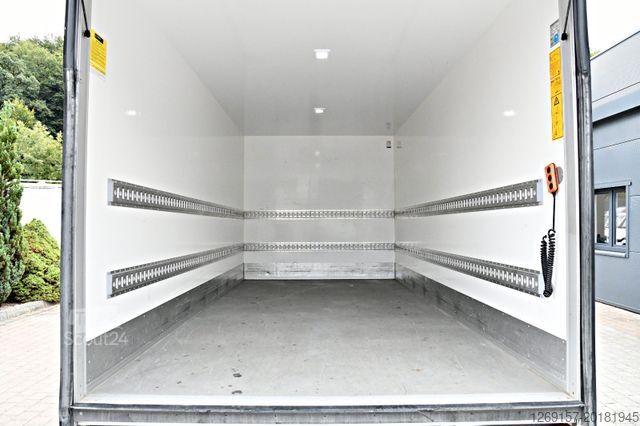 Dostavno vozilo s kesonom MERCEDES-BENZ Sprinter 316CDI Koffer Ladebordwand L3 RWD Autom