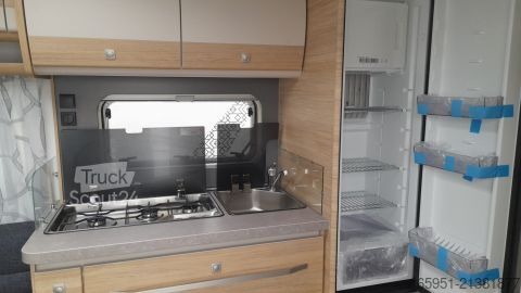 Bivalnik Fendt Bianco Selection 465 SFB Mod.251800kgTV Halter