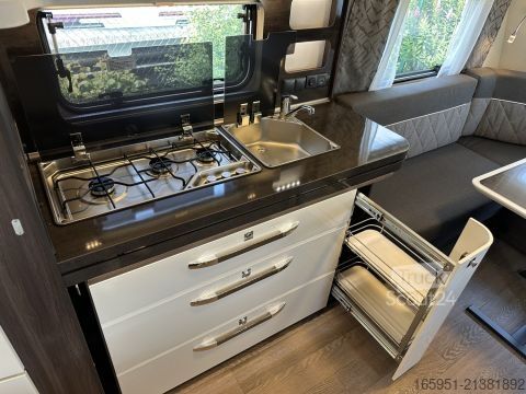 Wohnwagen Hobby Prestige 560 WFU Auflastung 2000 kg