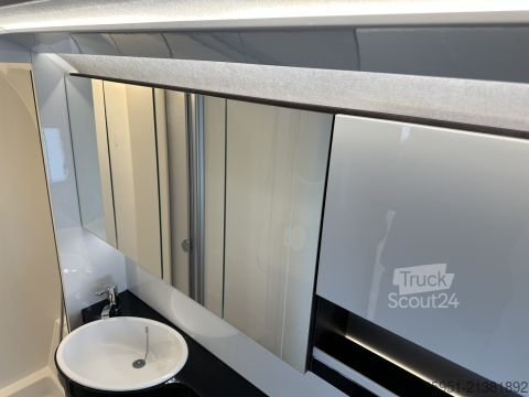 Wohnwagen Hobby Prestige 560 WFU Auflastung 2000 kg