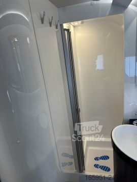 Wohnwagen Hobby Prestige 560 WFU Auflastung 2000 kg