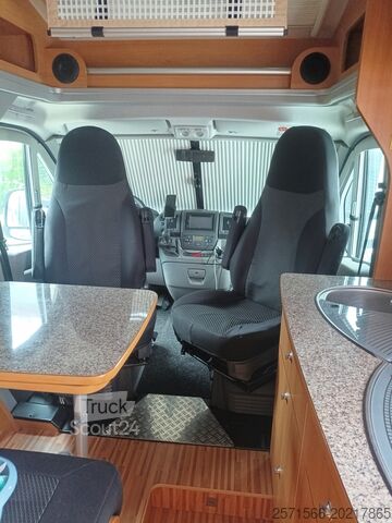 Autocaravană semi-integrată FIAT Ducato