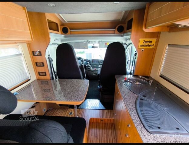 Autocaravană semi-integrată FIAT Ducato