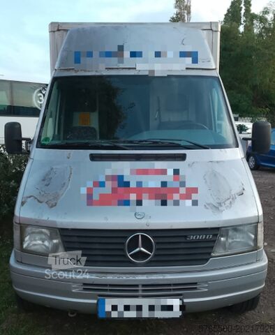 Kastenwagen Mercedes-Benz Sprinter 300