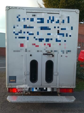 Varebil Mercedes-Benz Sprinter 300