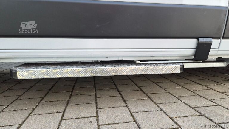 Minibus Opel Movano Lord light Lagerfahrzeug Stock 18 SS