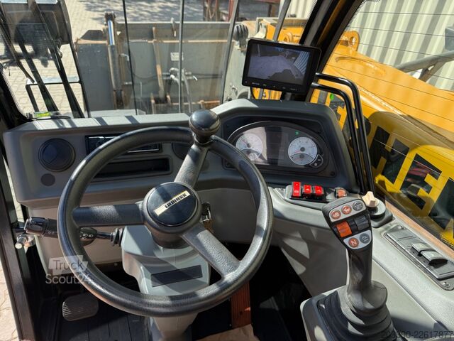 Inny LIEBHERR T55-7s / 2.231 H / 5.5 Tonnen / 156 PS