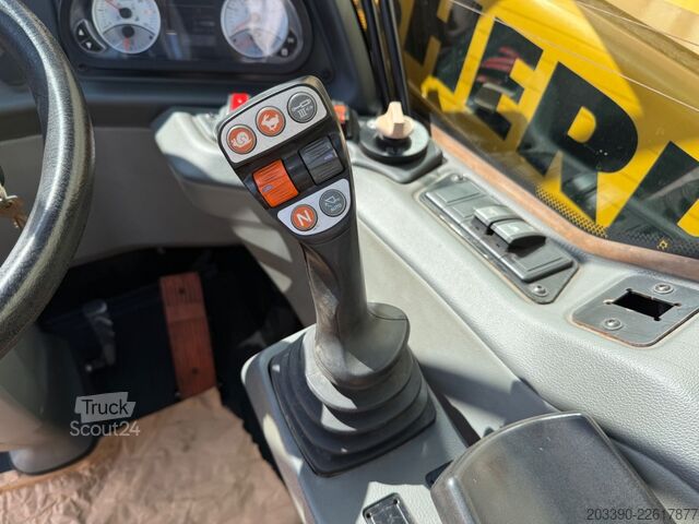 Inny LIEBHERR T55-7s / 2.231 H / 5.5 Tonnen / 156 PS