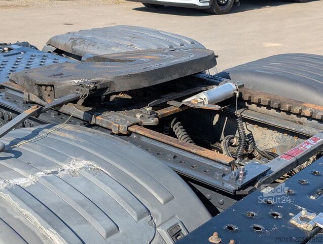 Standard trekkvogn SCANIA R730 V8 6x2 Boogie in Voll-Ausstattung,Kipphydr.
