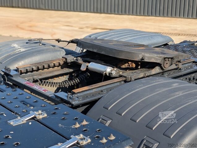 Standard trekkvogn SCANIA R730 V8 6x2 Boogie in Voll-Ausstattung,Kipphydr.