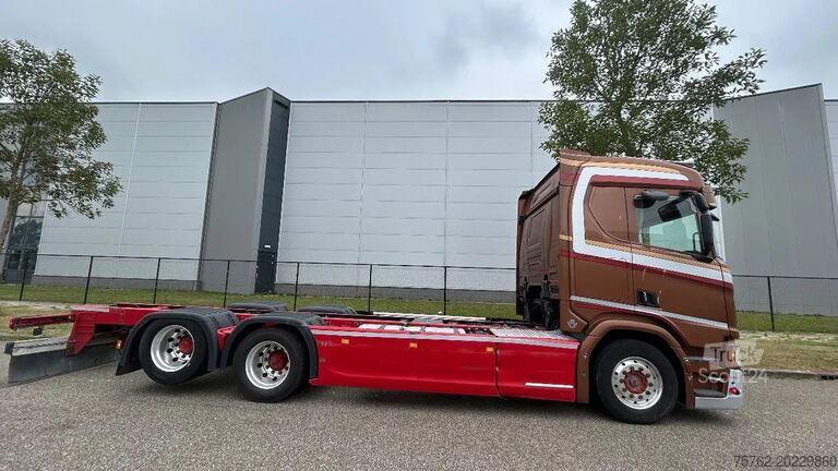 Châssis avec cabine Scania R730 V8 NGS NL kent | 4.55 | Full air | Alcoa |...