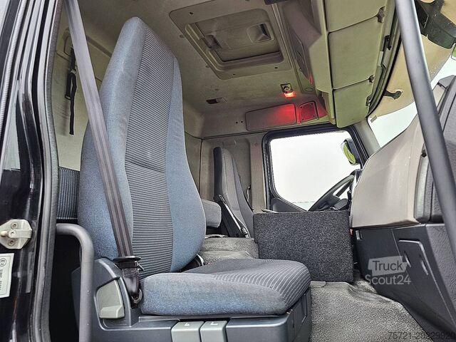 Valise VOLVO FE 250.18