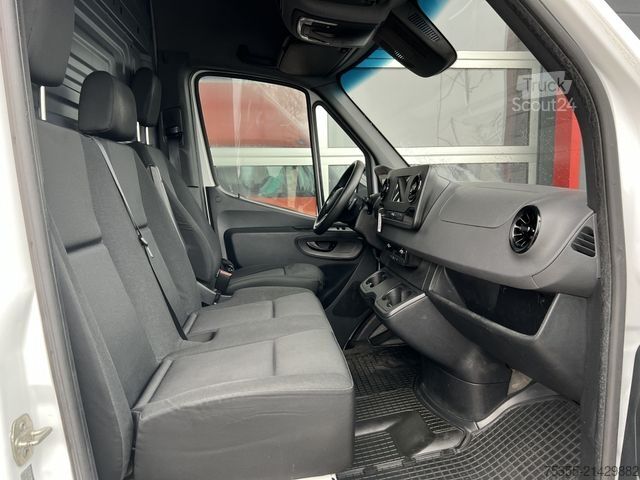 Højt tag varevogn MERCEDES-BENZ Sprinter 516 CDI UltraMaxi XXL Klima Tempo. AHK