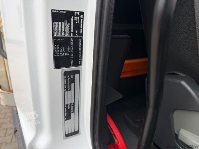 Billenőplatós furgon MERCEDES-BENZ 818 Atego 3-Seiten-Kipper AHK