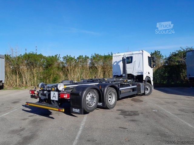 Tovornjak s kavljem za kontejnerje DAF FAN XF 480 Meiller Abrollkipper