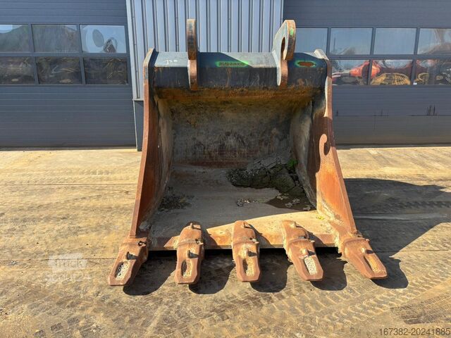 Pelle Verachtert HD bucket with teeth CW70 for 374F