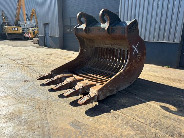 Pelle Verachtert Skeleton bucket with teeth CW70 for 374F