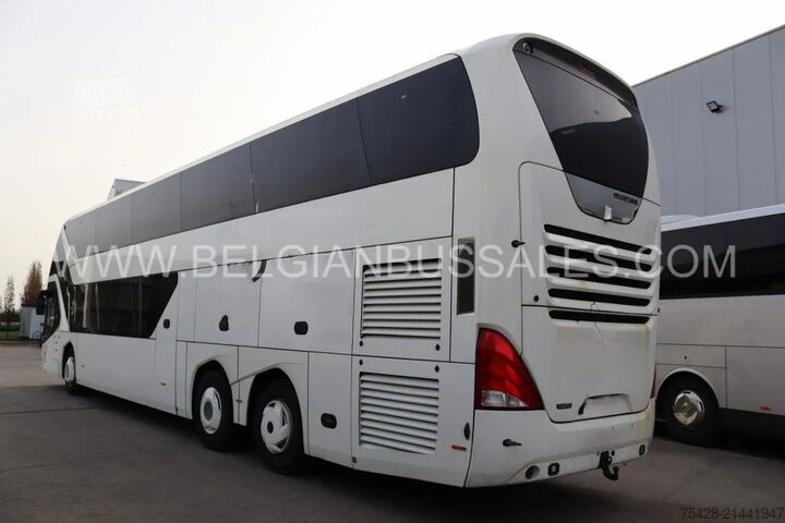 Biplan Neoplan Skyliner L / Full option