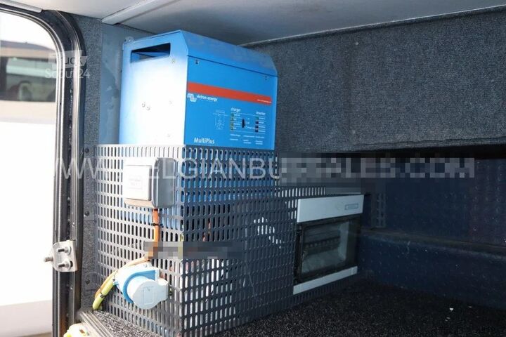 Biplan Neoplan Skyliner L / Full option