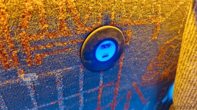 Minibus MERCEDES-BENZ 517 Sprinter GSR Automatik 22 SS Vorlauf