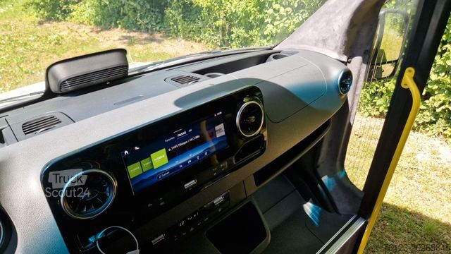 Minibus MERCEDES-BENZ 517 Sprinter GSR Automatik 22 SS Vorlauf