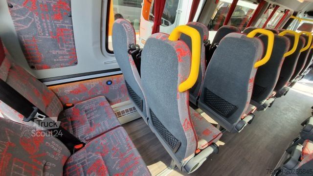 Minibus MERCEDES-BENZ 517 Sprinter GSR Automatik 22 SS Stock