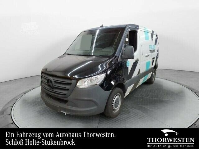 Skåpbil Mercedes-Benz Sprinter 211 CDI