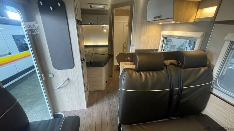 Teilintegriertes Wohnmobil Fiat Ducato Carasuite 650 MF Teilintegriert | Voll ausgestattet